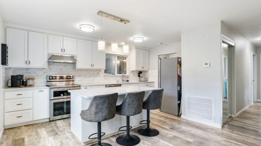 2237 SE 139th Ave  - Portland - Oregon - 3 bed, 2 bath rental property