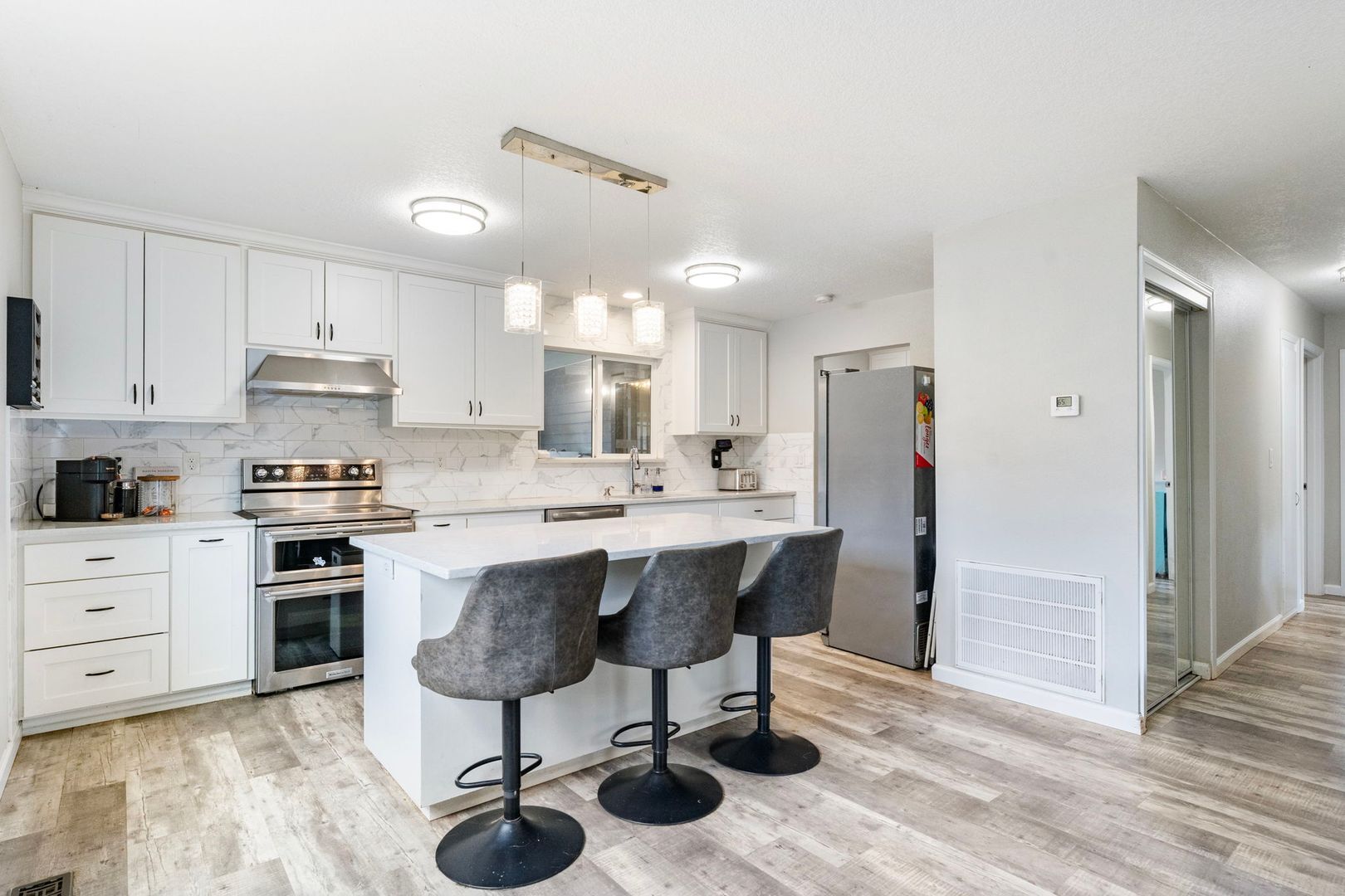 2237 SE 139th Ave  - Portland - Oregon - 3 bed, 2 bath rental property