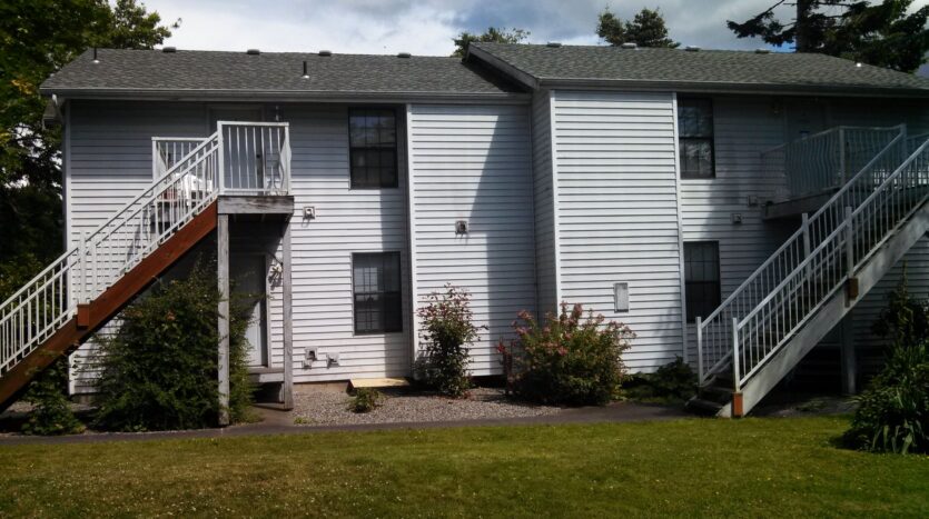 2245 Valencia Street - Bellingham - Washington - 2 bed, 1 bath rental property