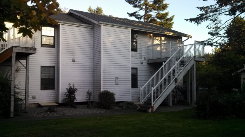 2245 Valencia Street - Bellingham - Washington - 2 bed, 1 bath rental property