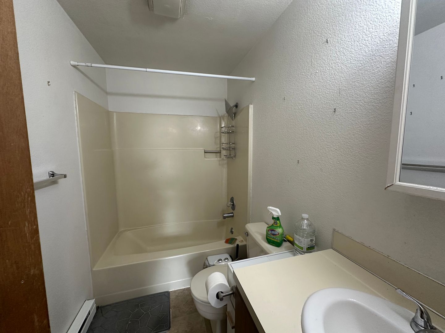 2245 Valencia Street - Bellingham - Washington - 2 bed, 1 bath rental property