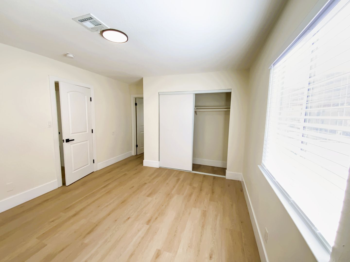 2305 Exeter Dr - Las Vegas - Nevada - 3 bed, 2 bath rental property