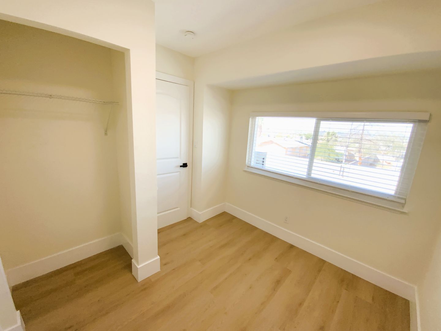 2305 Exeter Dr - Las Vegas - Nevada - 3 bed, 2 bath rental property