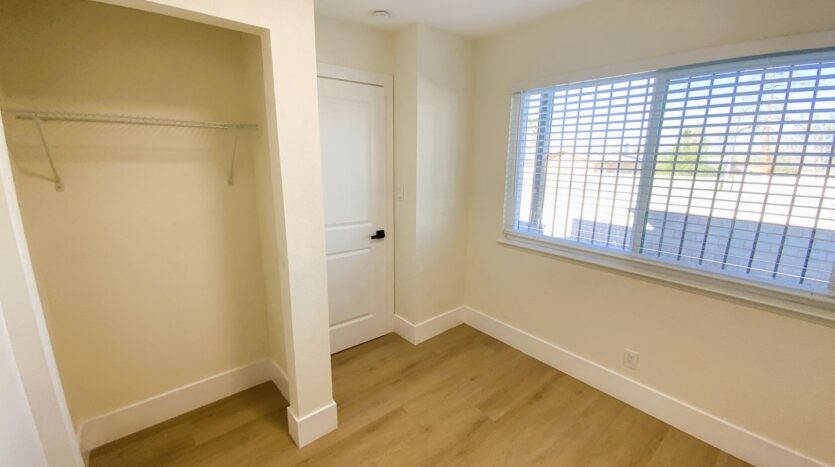 2305 Exeter Dr - Las Vegas - Nevada - 3 bed, 2 bath rental property