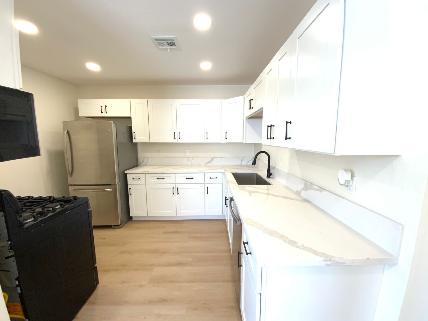 2305 Exeter Dr - Las Vegas - Nevada - 3 bed, 2 bath rental property