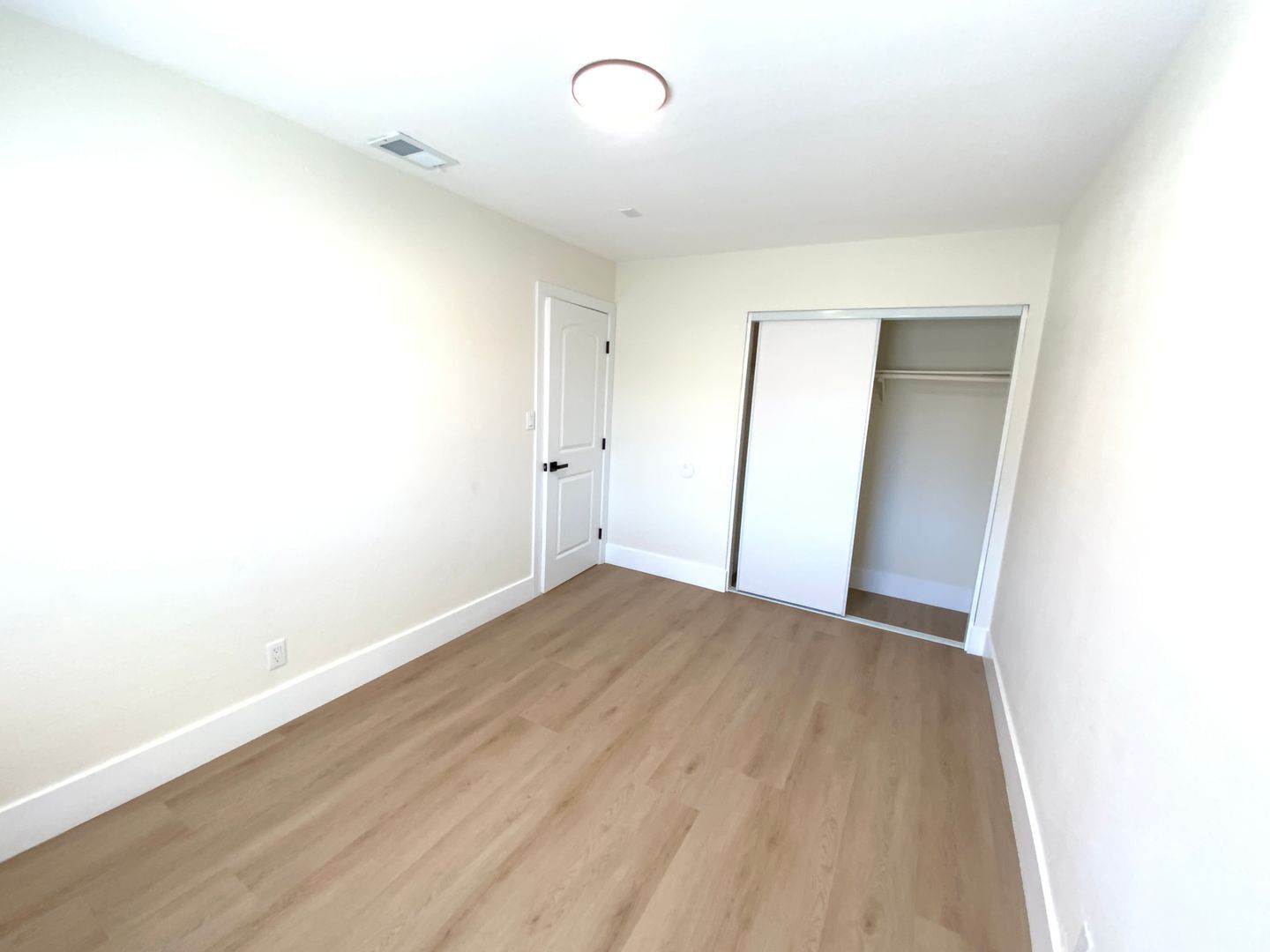 2305 Exeter Dr - Las Vegas - Nevada - 3 bed, 2 bath rental property