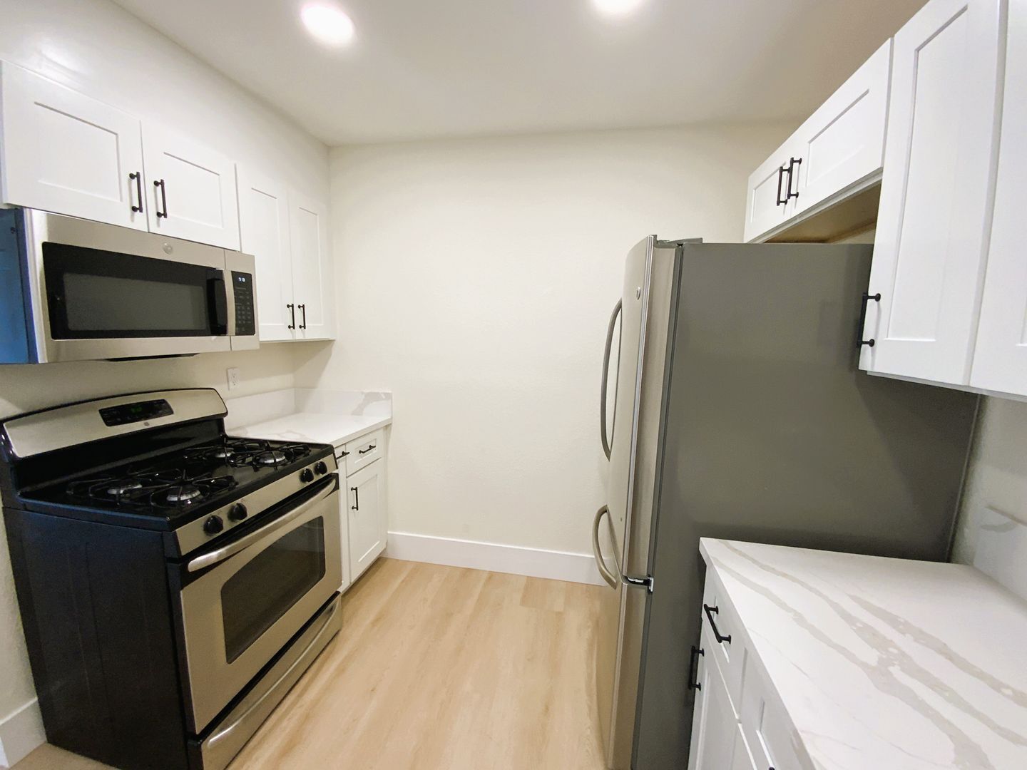 2305 Exeter Dr - Las Vegas - Nevada - 3 bed, 2 bath rental property