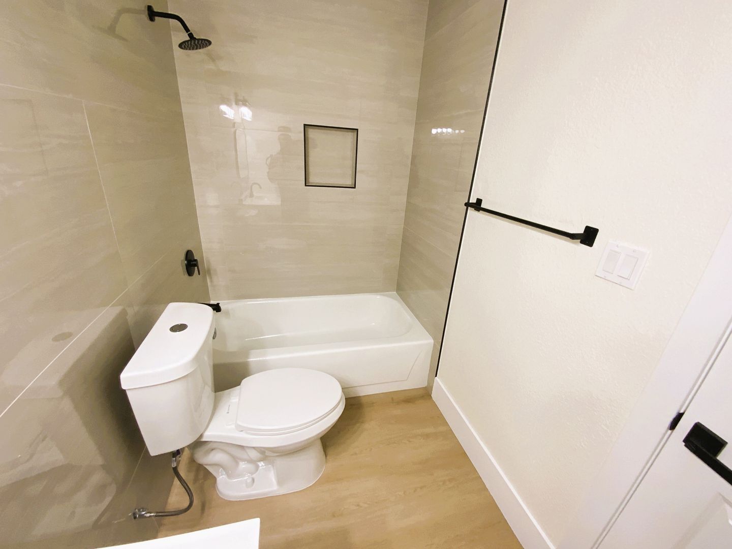 2305 Exeter Dr - Las Vegas - Nevada - 3 bed, 2 bath rental property