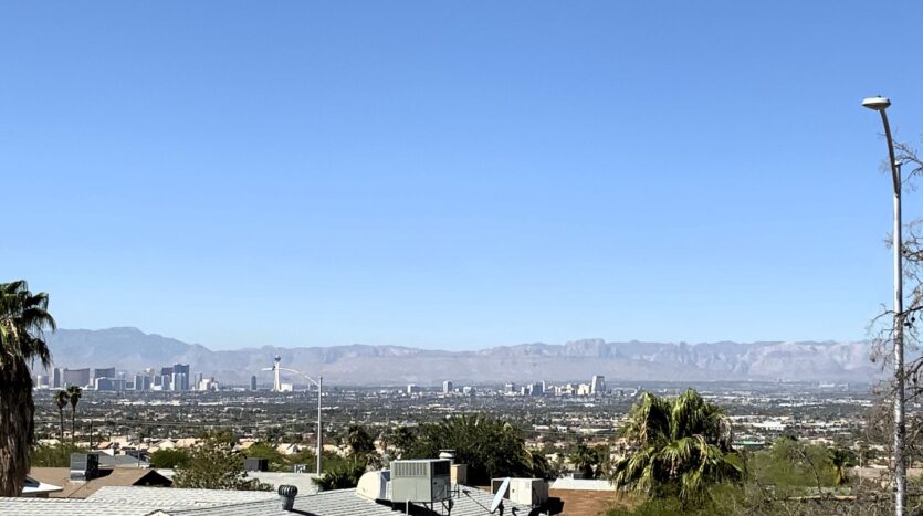 2305 Exeter Dr - Las Vegas - Nevada - 3 bed, 2 bath rental property