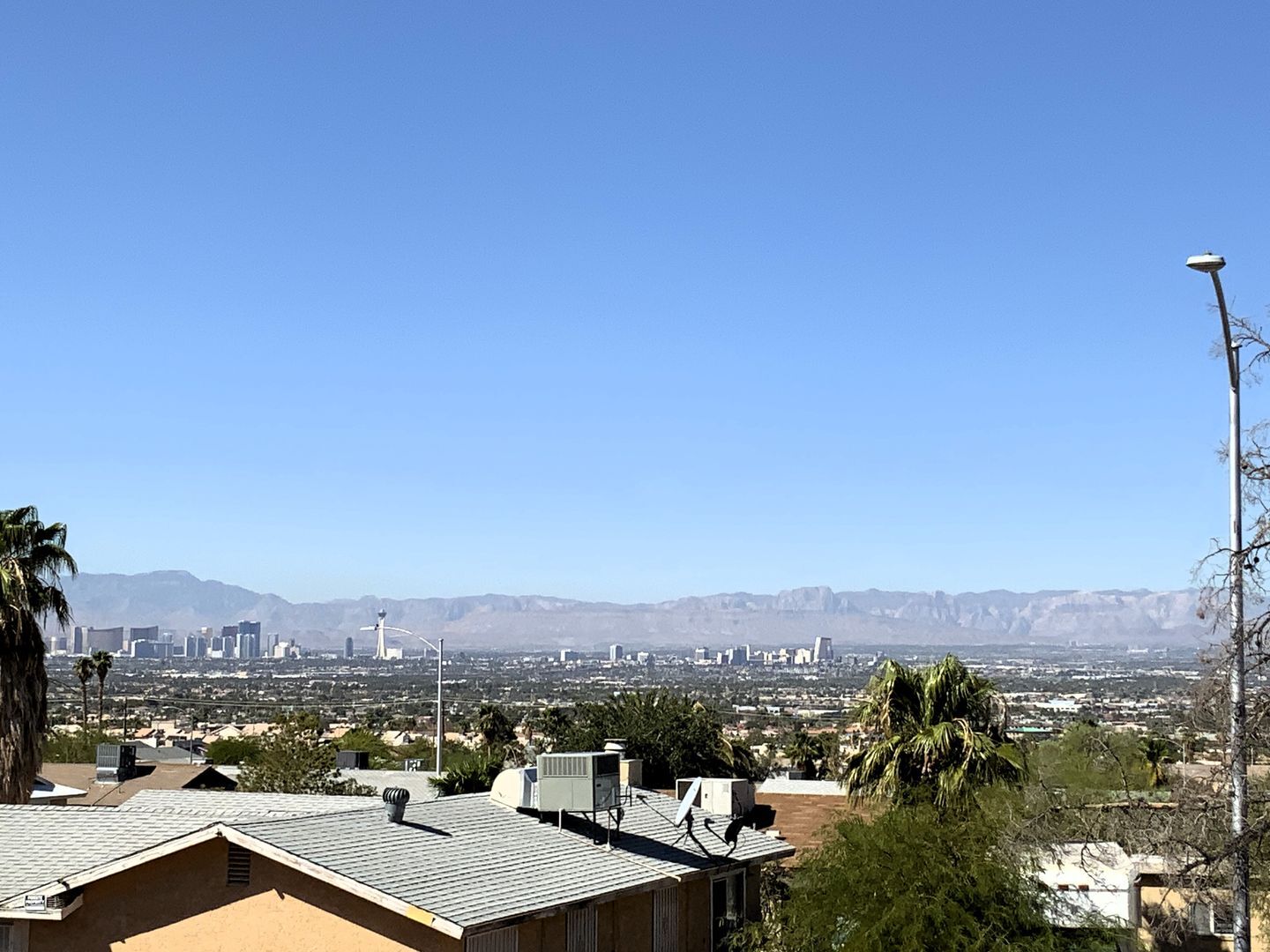 2305 Exeter Dr - Las Vegas - Nevada - 3 bed, 2 bath rental property