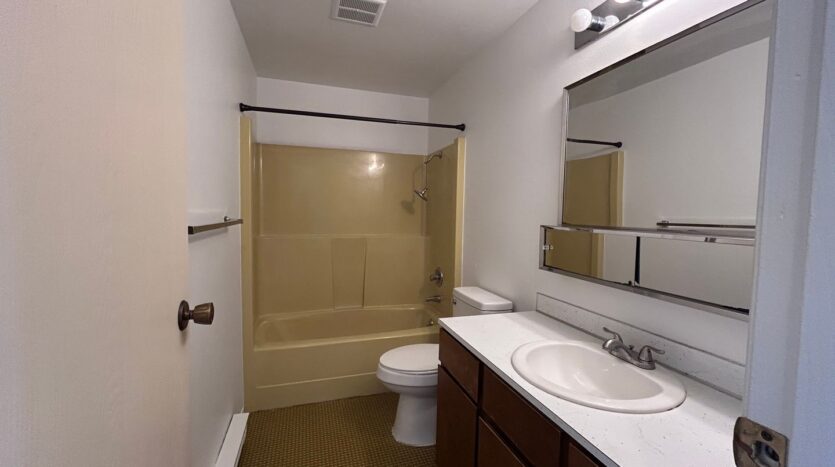 2312 Orleans St. - B - Bellingham - Washington - 2 bed, 1 bath rental property