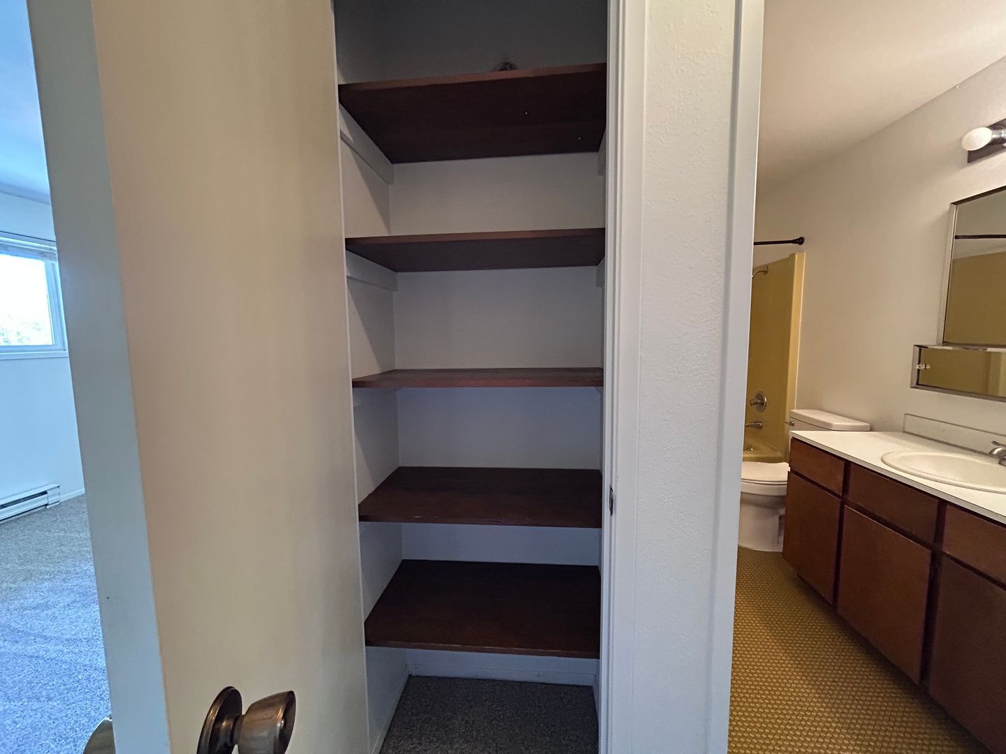 2312 Orleans St. - B - Bellingham - Washington - 2 bed, 1 bath rental property