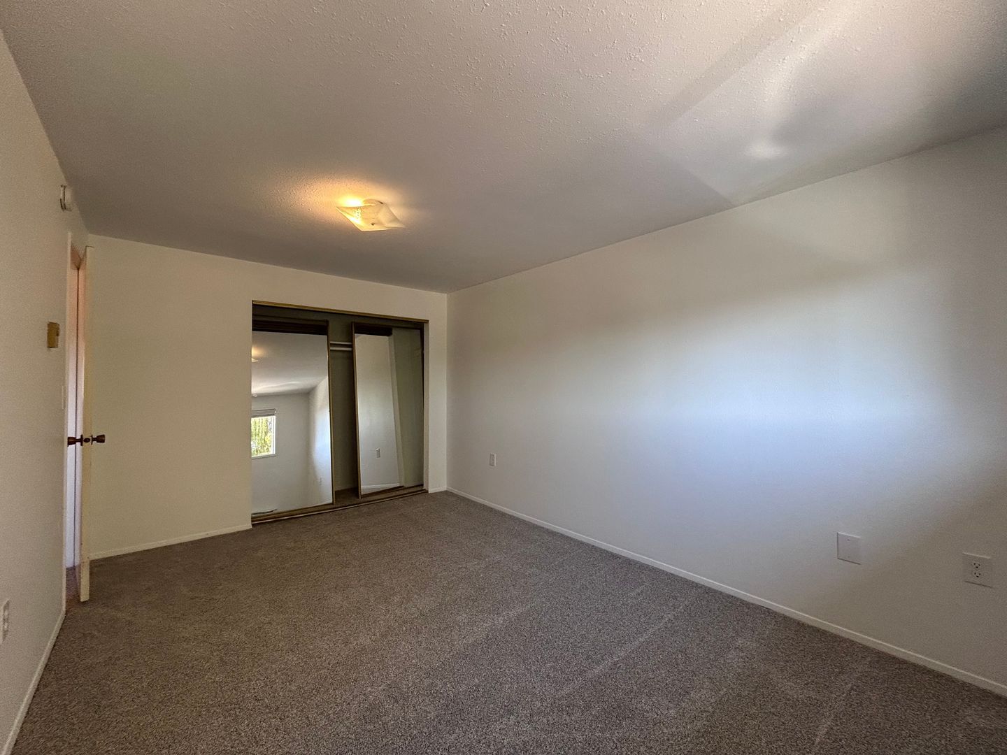2312 Orleans St. - B - Bellingham - Washington - 2 bed, 1 bath rental property