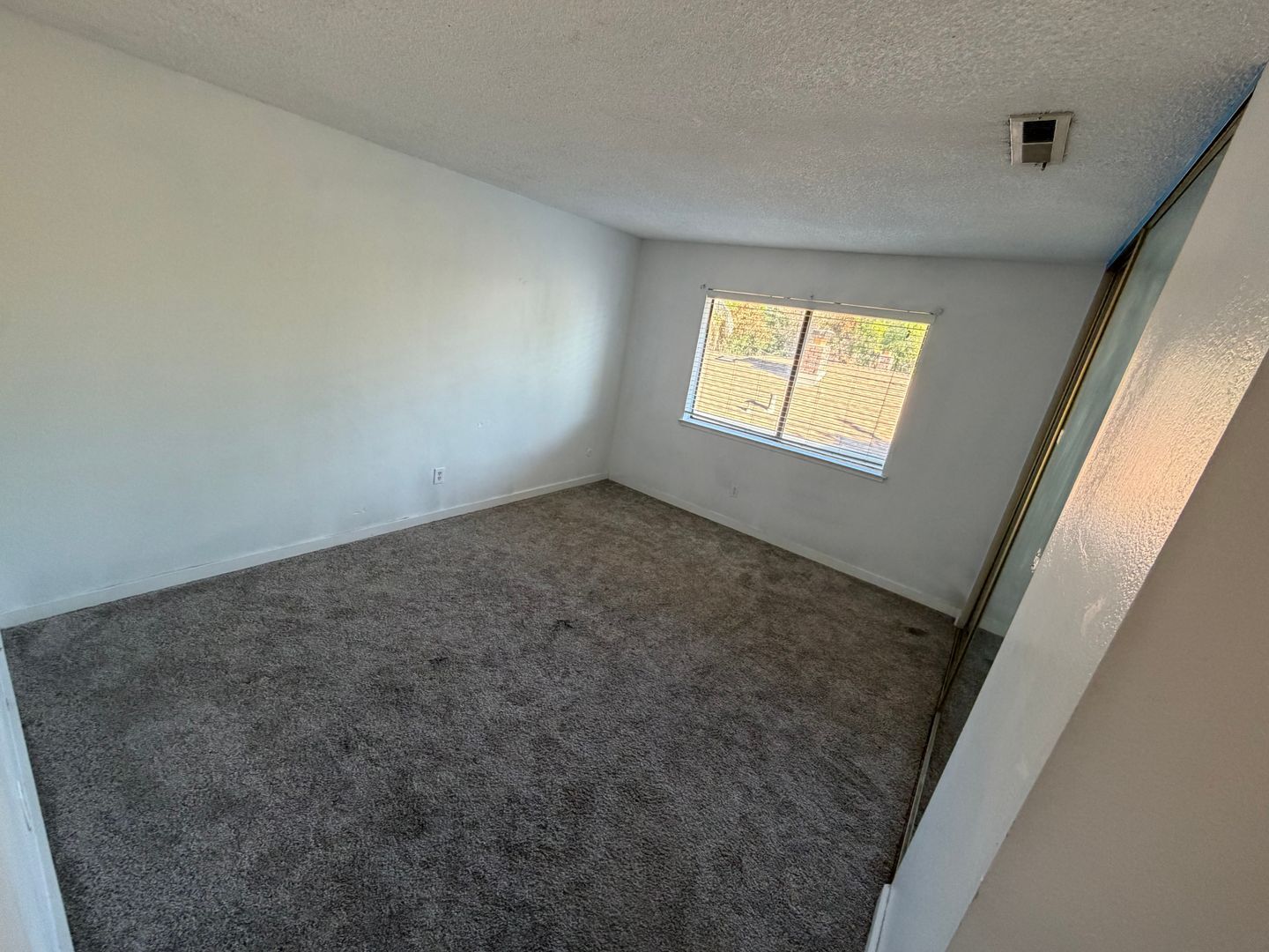 2354 Villanova Circle - Sacramento - California - 3 bed, 2 bath rental property