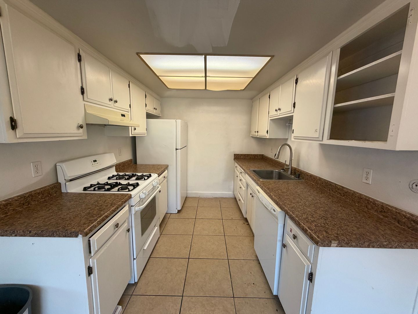 2354 Villanova Circle - Sacramento - California - 3 bed, 2 bath rental property