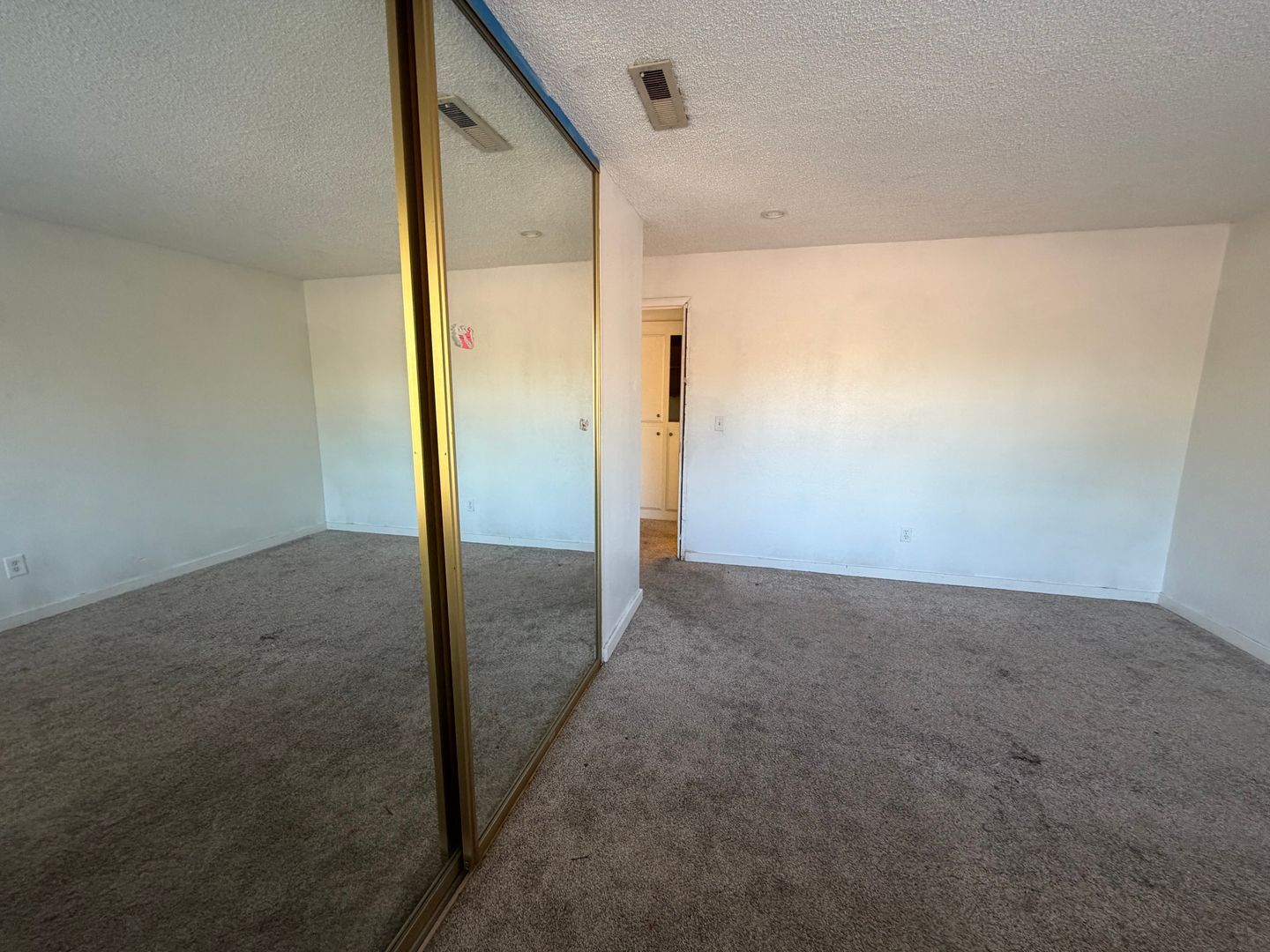 2354 Villanova Circle - Sacramento - California - 3 bed, 2 bath rental property