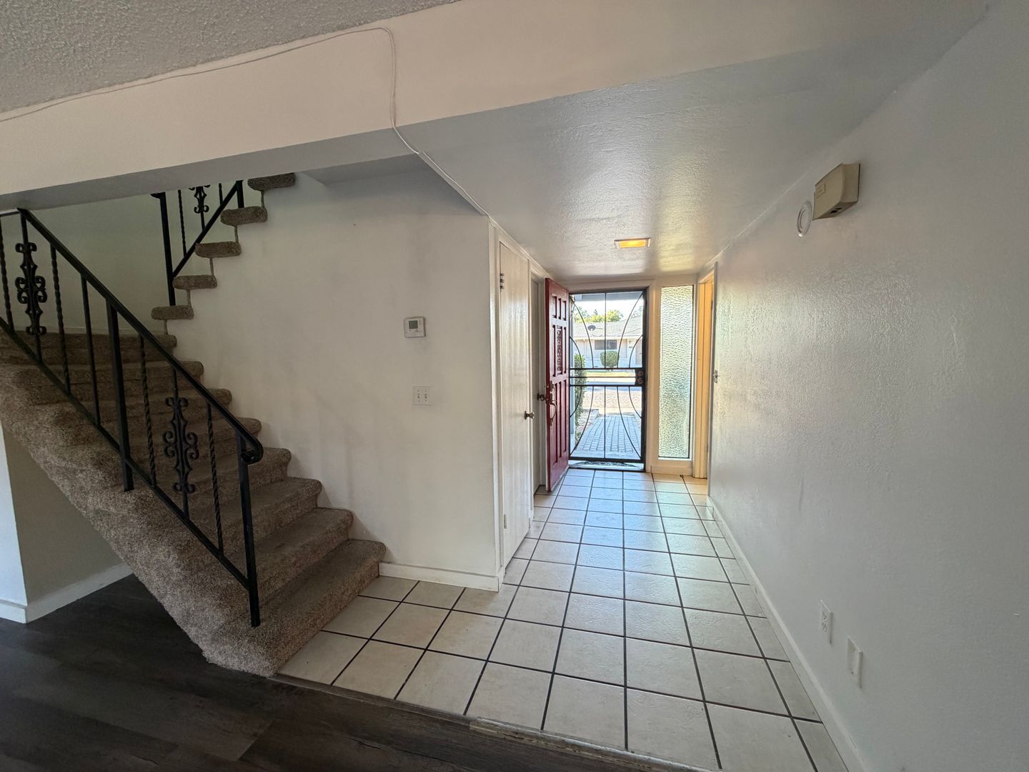 2354 Villanova Circle - Sacramento - California - 3 bed, 2 bath rental property