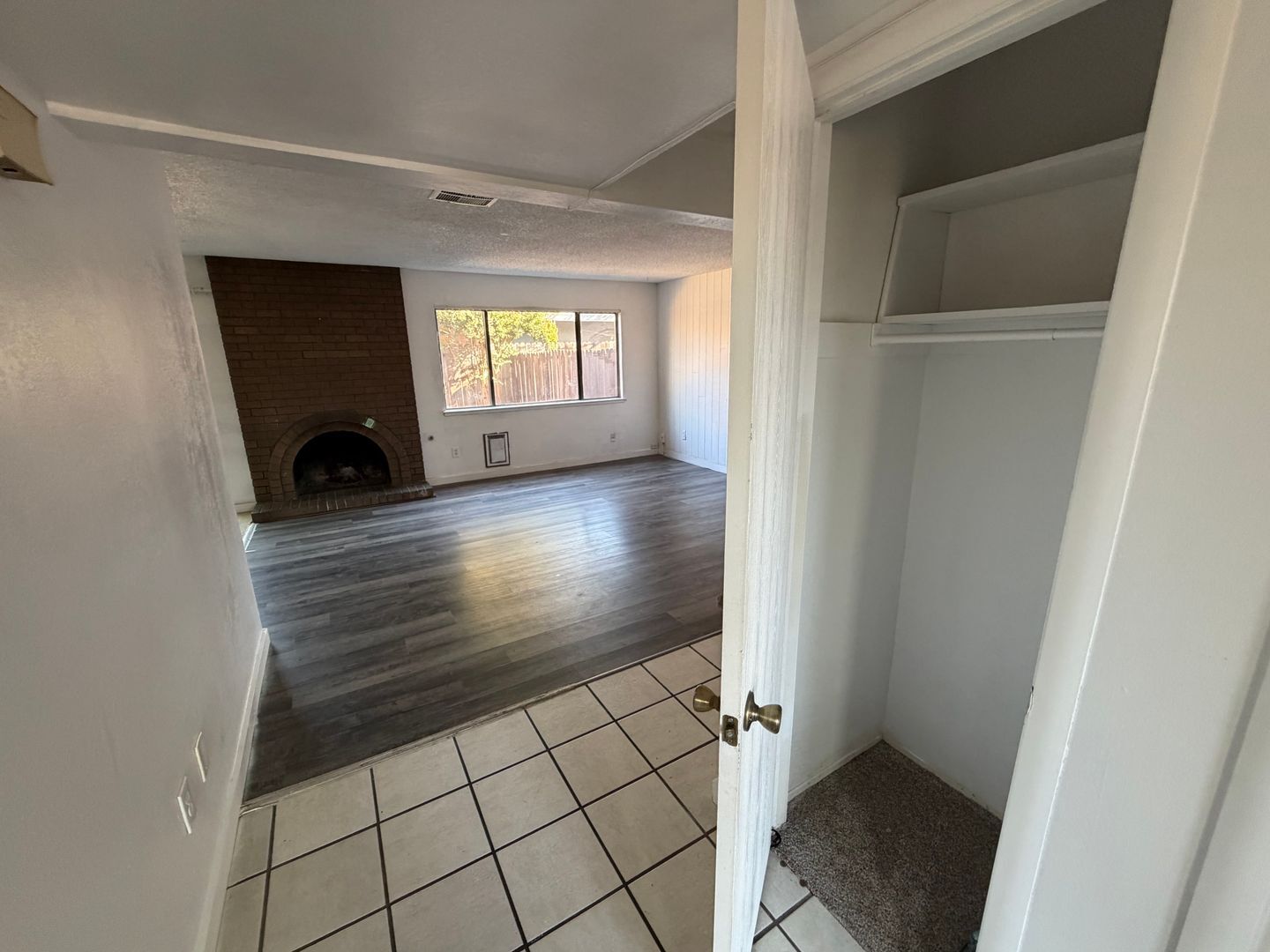 2354 Villanova Circle - Sacramento - California - 3 bed, 2 bath rental property