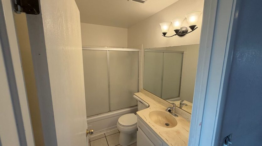 2354 Villanova Circle - Sacramento - California - 3 bed, 2 bath rental property