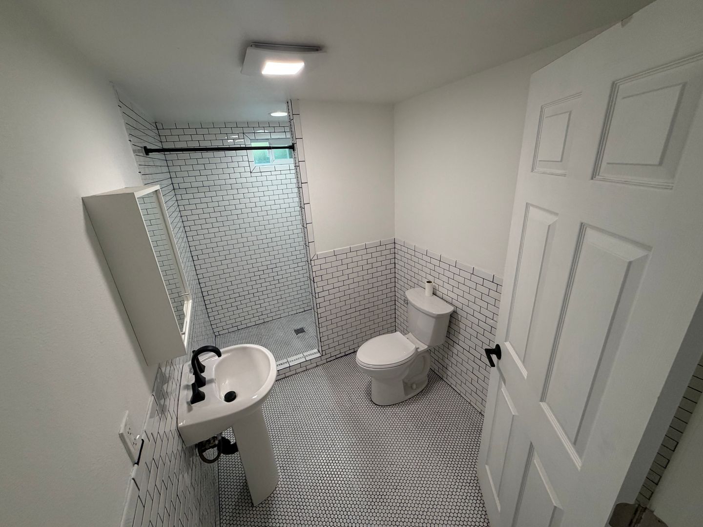 2427 J street  - Sacramento - California - 1 bed, 1 bath rental property