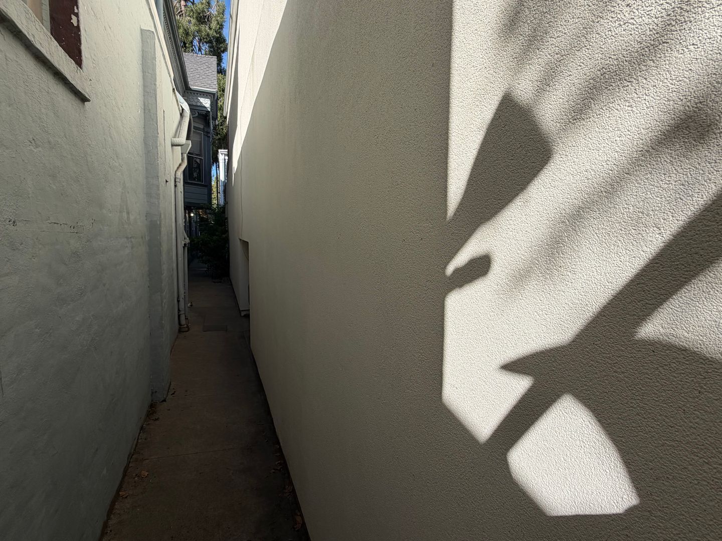 2427 J street  - Sacramento - California - 1 bed, 1 bath rental property