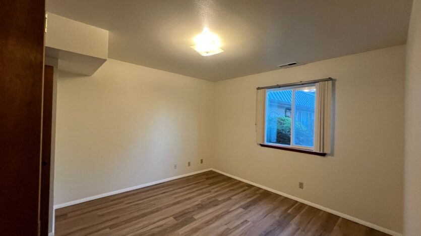 2601 Patton St - #2 - Bellingham - Washington - 2 bed, 1 bath rental property