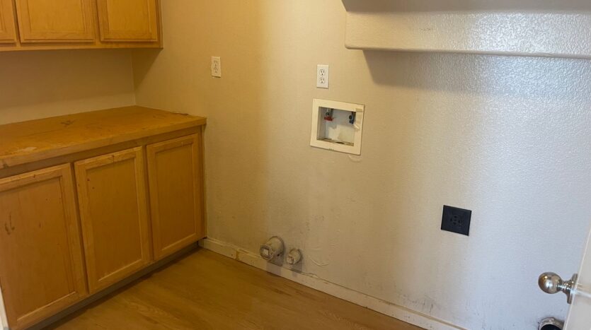 2733 Sunflower Circle - Stockton - California - 5 bed, 3 bath rental property