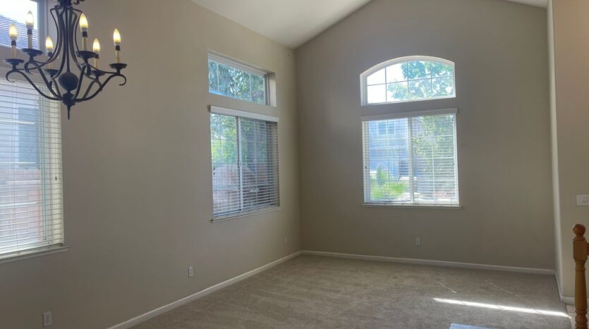 2733 Sunflower Circle - Stockton - California - 5 bed, 3 bath rental property
