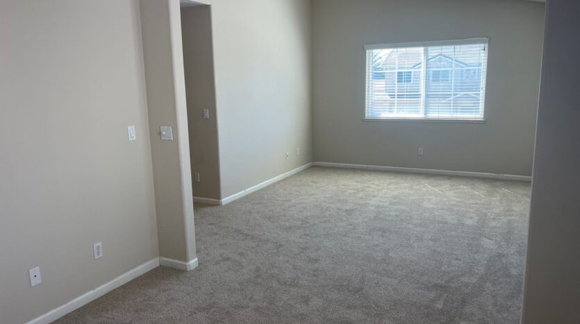 2733 Sunflower Circle - Stockton - California - 5 bed, 3 bath rental property