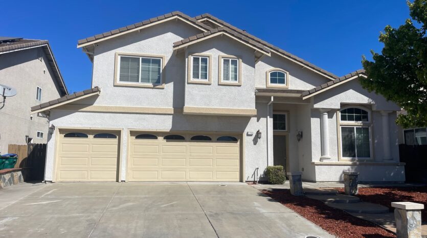 2733 Sunflower Circle - Stockton - California - 5 bed, 3 bath rental property