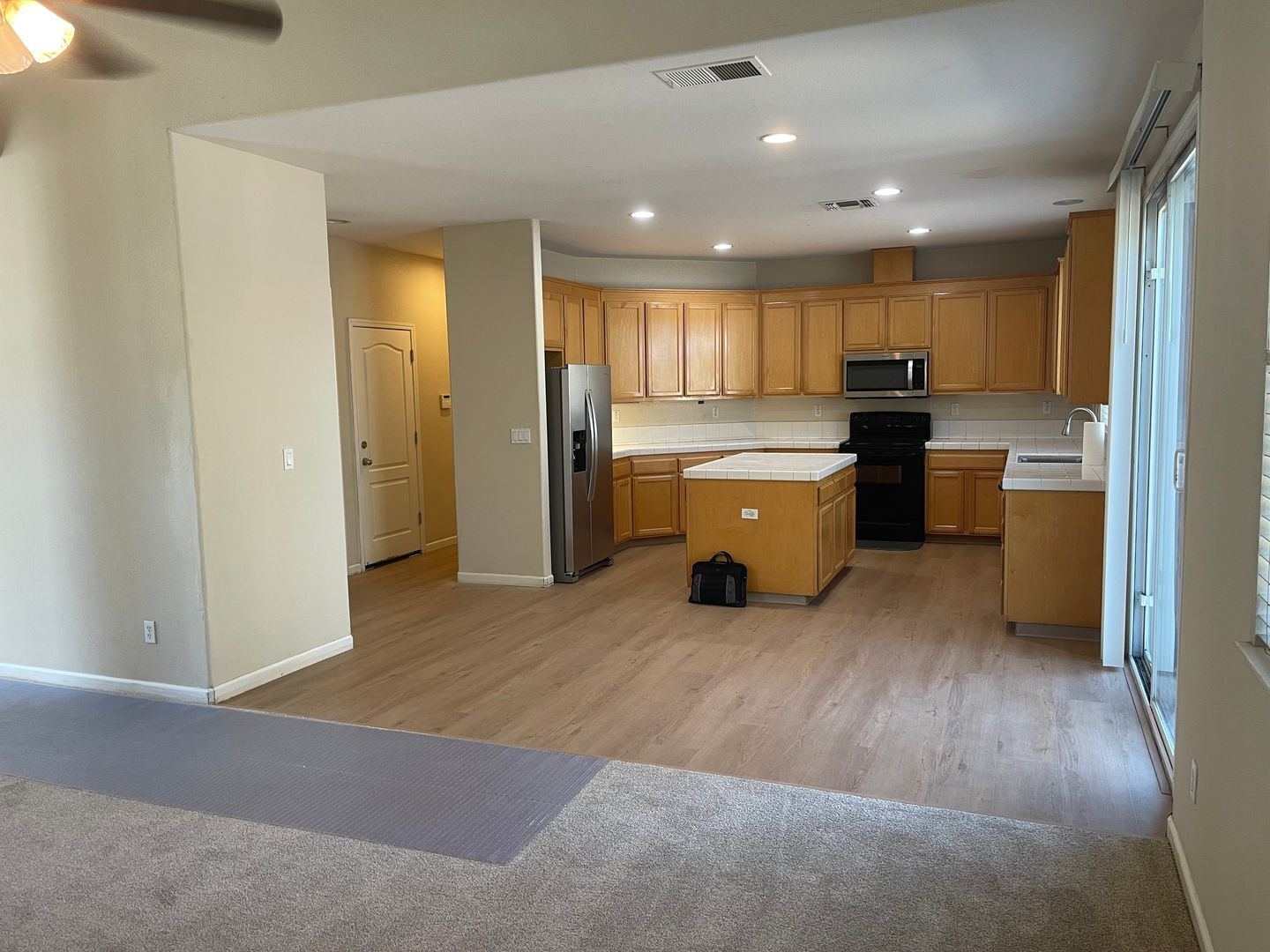 2733 Sunflower Circle - Stockton - California - 5 bed, 3 bath rental property