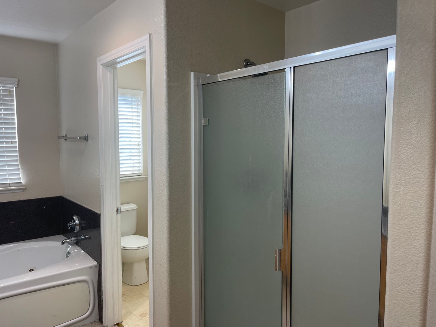2733 Sunflower Circle - Stockton - California - 5 bed, 3 bath rental property