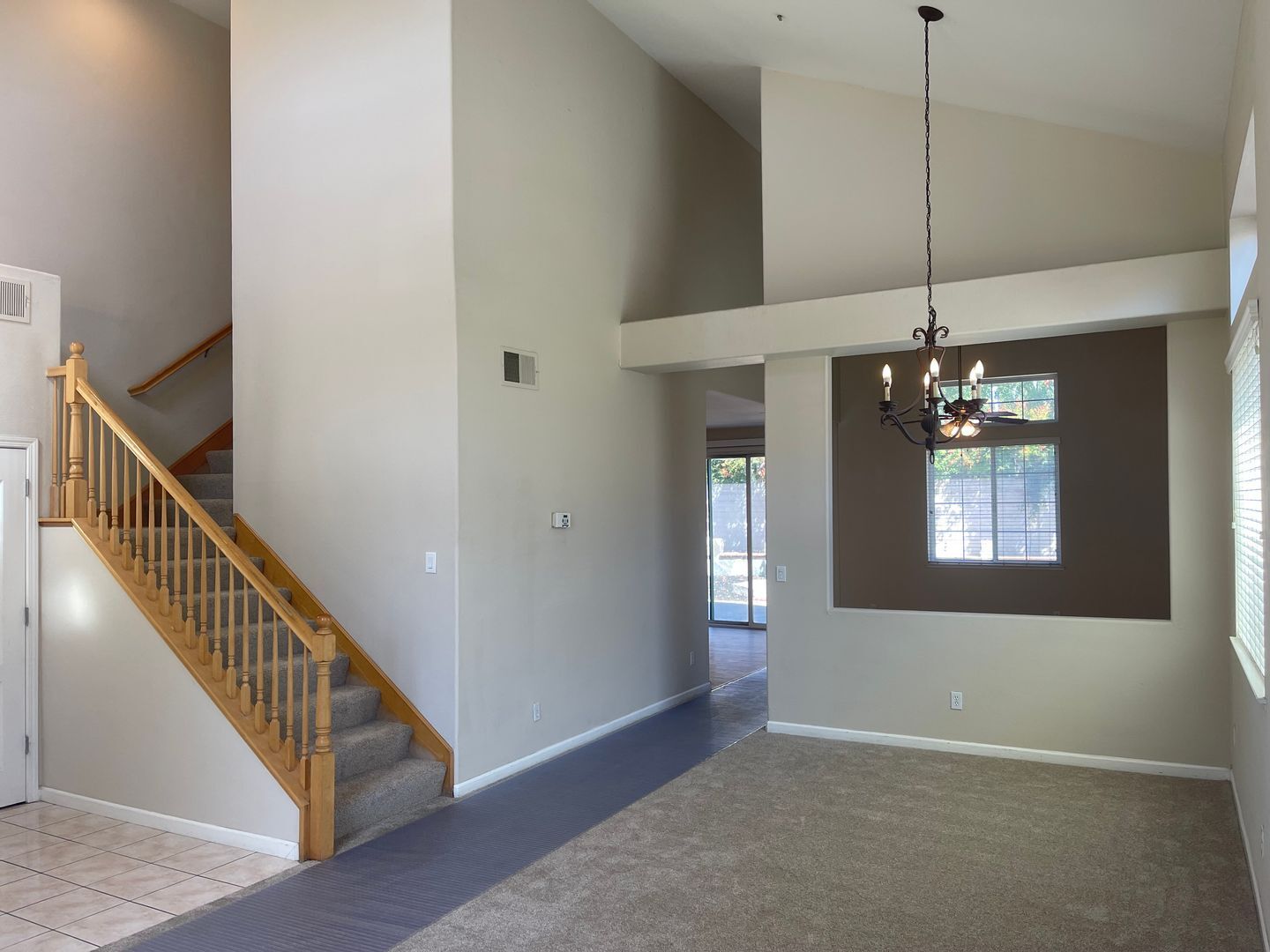 2733 Sunflower Circle - Stockton - California - 5 bed, 3 bath rental property