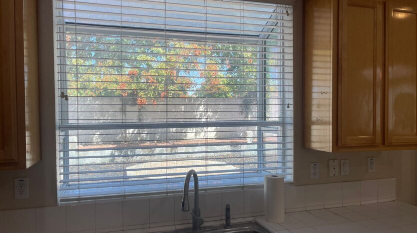 2733 Sunflower Circle - Stockton - California - 5 bed, 3 bath rental property