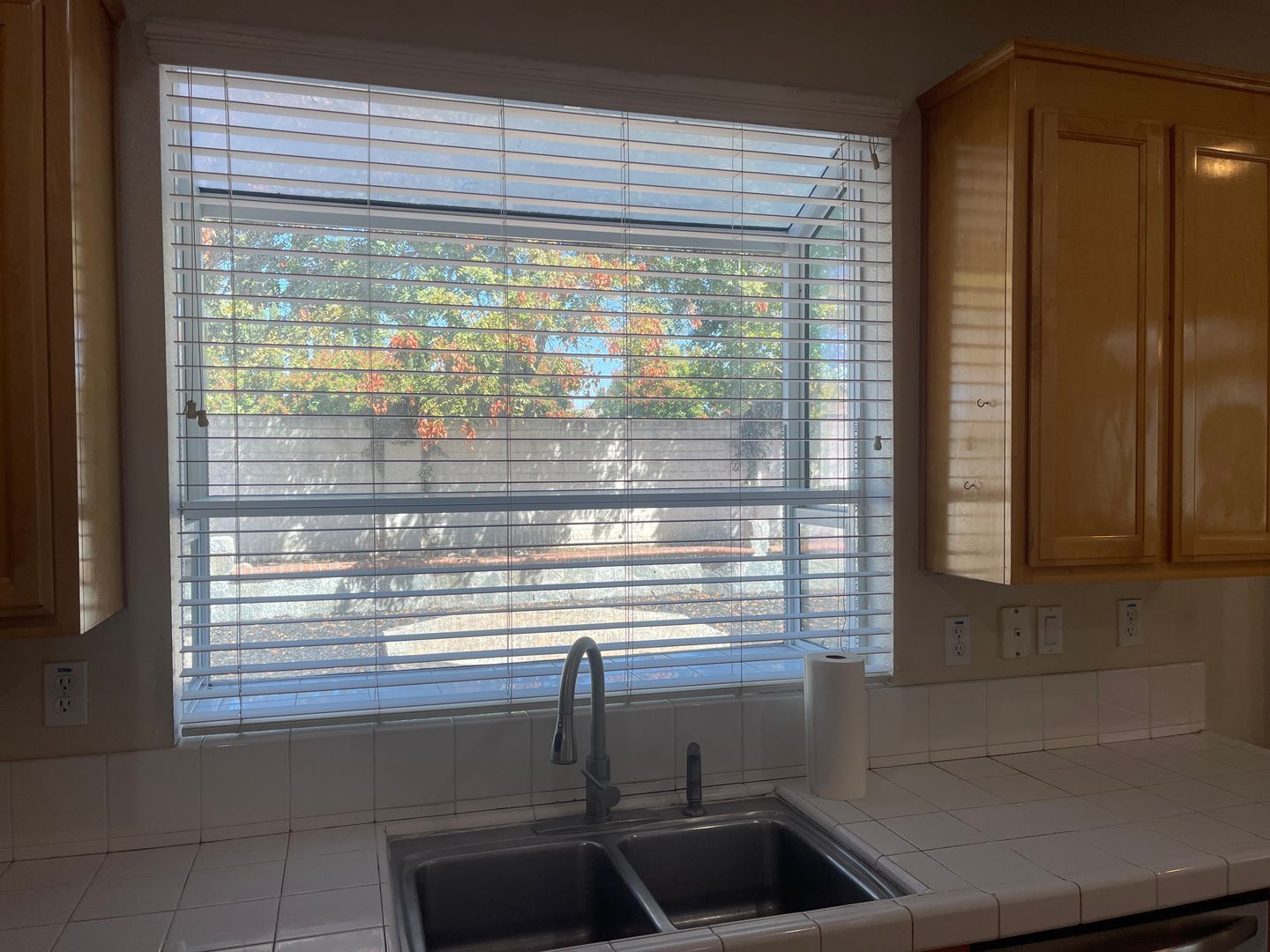 2733 Sunflower Circle - Stockton - California - 5 bed, 3 bath rental property