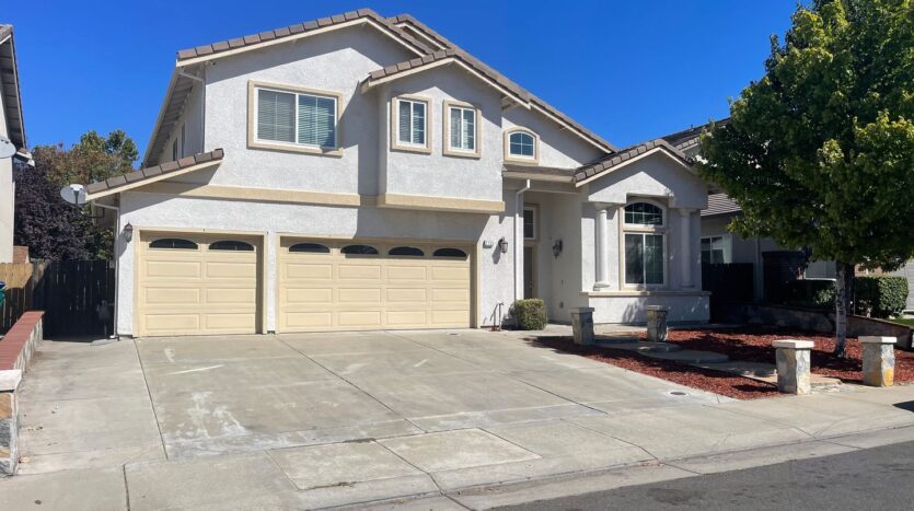 2733 Sunflower Circle - Stockton - California - 5 bed, 3 bath rental property