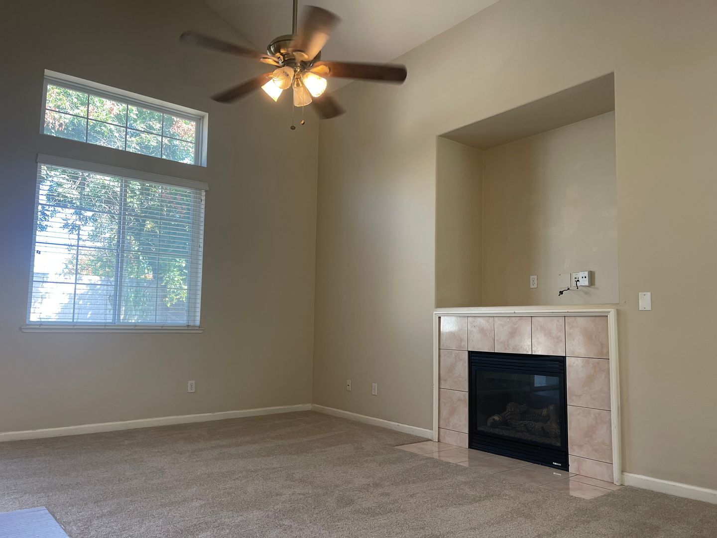 2733 Sunflower Circle - Stockton - California - 5 bed, 3 bath rental property