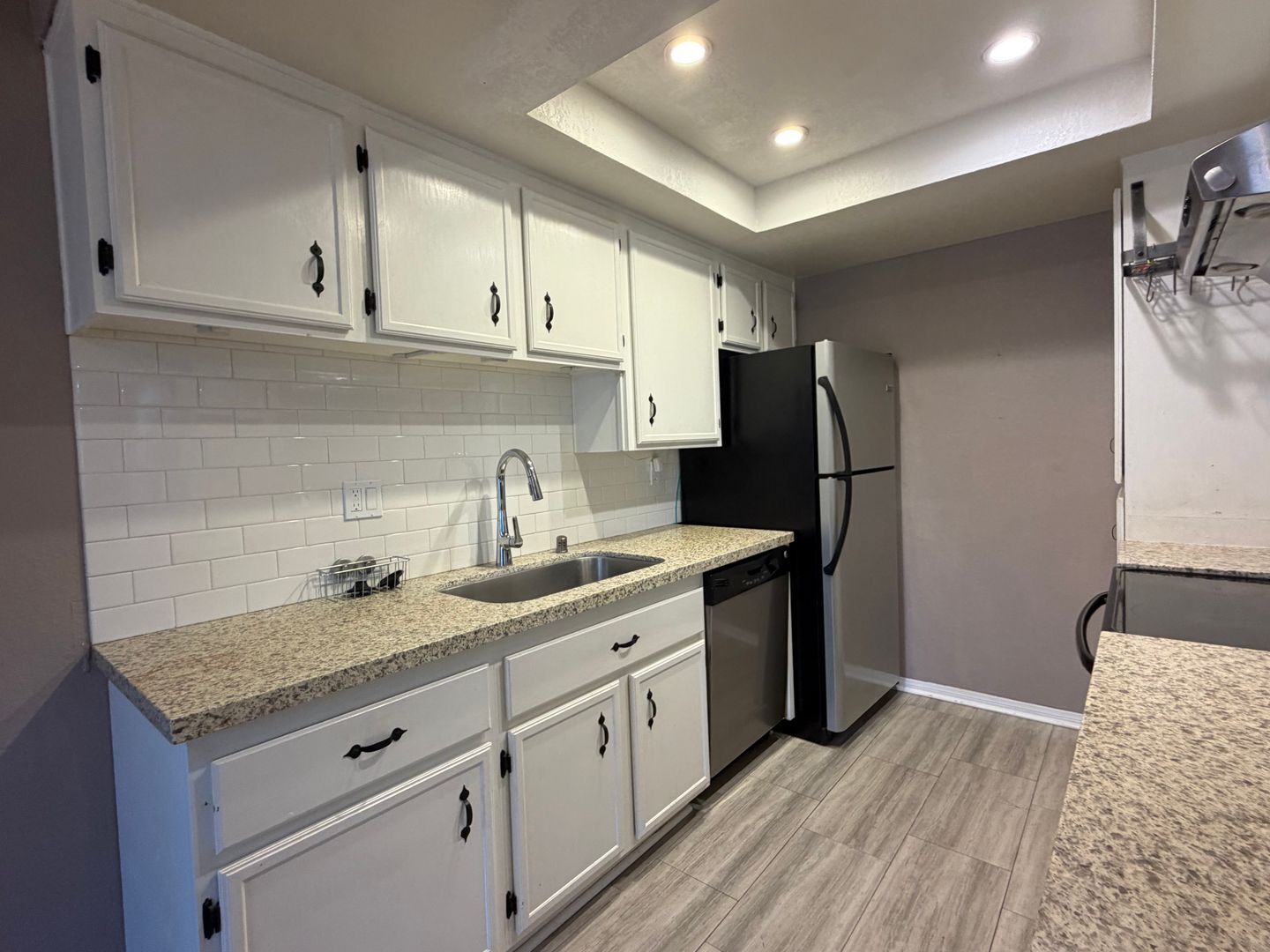 2828 Famosa Blvd  Unit 203 - San Diego - California - 2 bed, 2 bath rental property