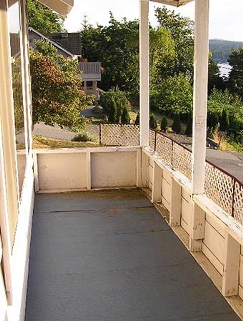 2900 Haggin Street - Bellingham - Washington - 2 bed, 1 bath rental property