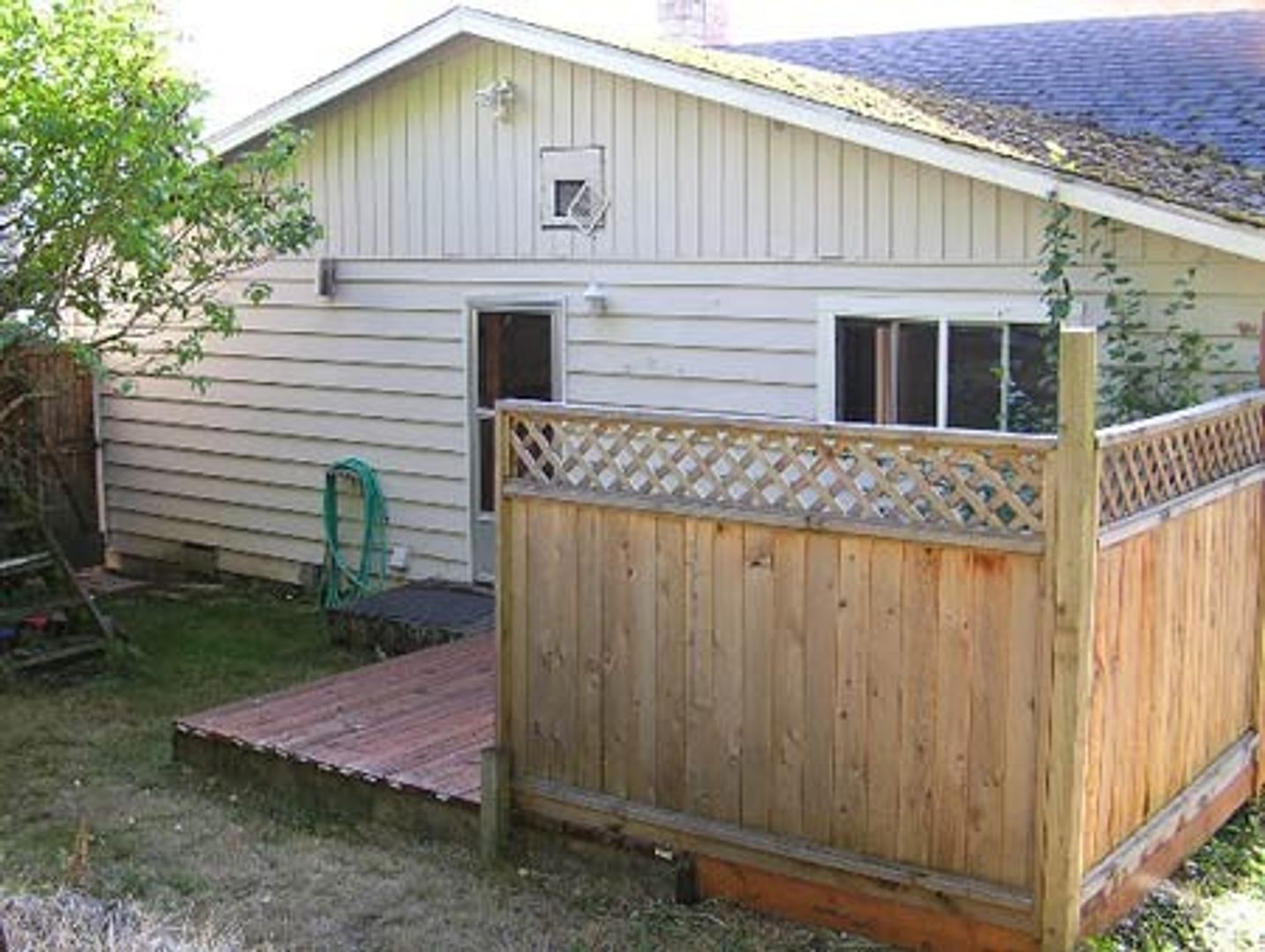2900 Haggin Street - Bellingham - Washington - 2 bed, 1 bath rental property