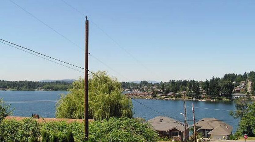 2900 Haggin Street - Bellingham - Washington - 2 bed, 1 bath rental property