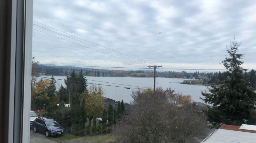 2900 Haggin Street - Bellingham - Washington - 2 bed, 1 bath rental property