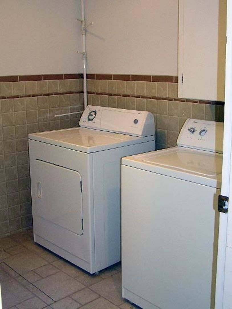 2900 Haggin Street - Bellingham - Washington - 2 bed, 1 bath rental property