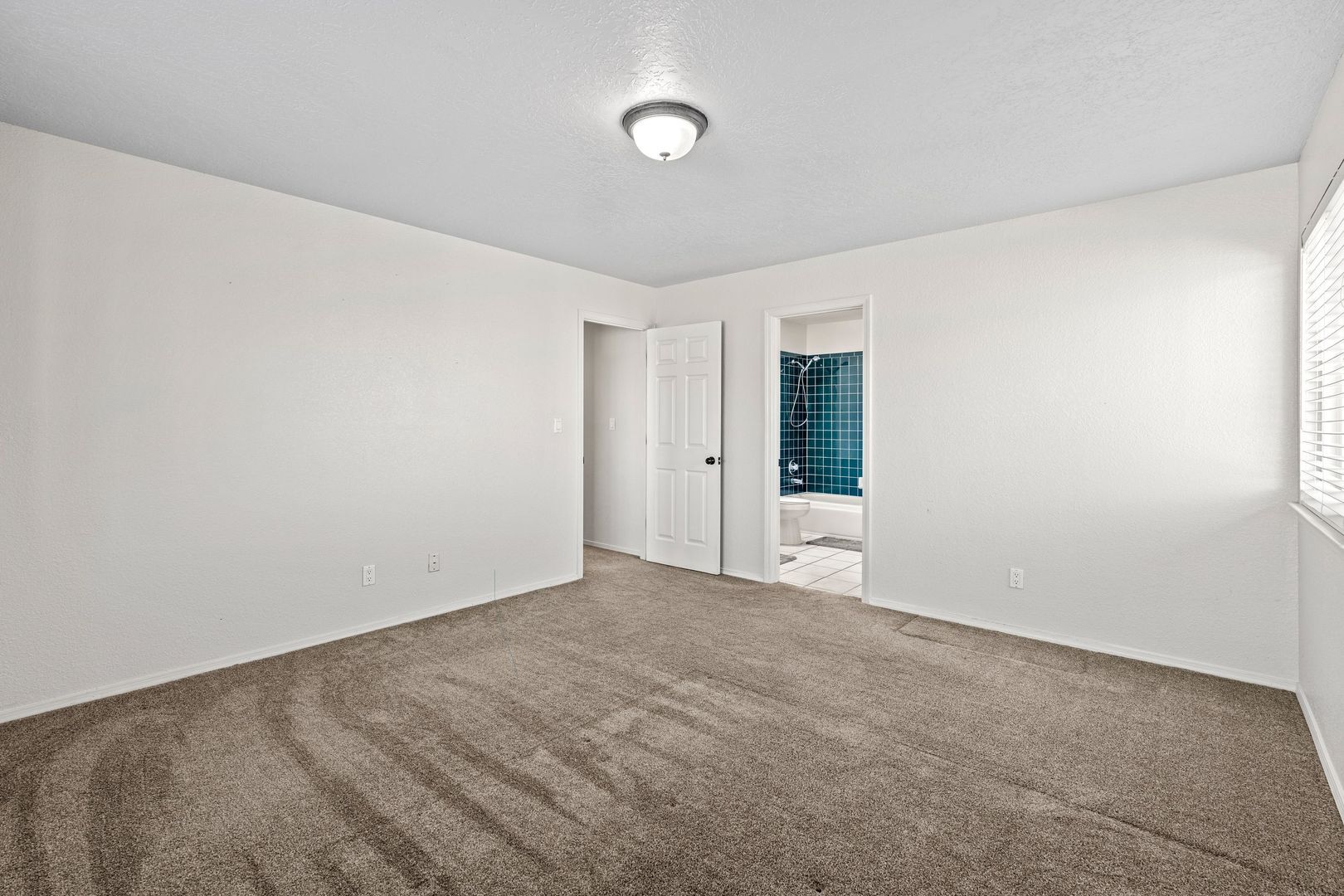2900 Vista Del Rey # 11-D - Albuquerque - New Mexico - 2 bed, 2 bath rental property