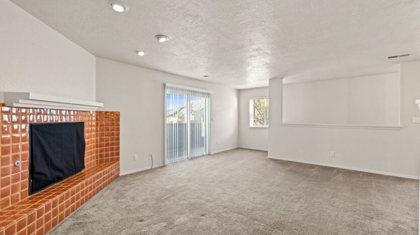 2900 Vista Del Rey # 11-D - Albuquerque - New Mexico - 2 bed, 2 bath rental property