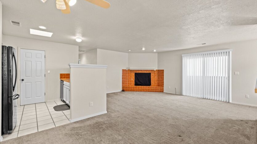 2900 Vista Del Rey # 11-D - Albuquerque - New Mexico - 2 bed, 2 bath rental property