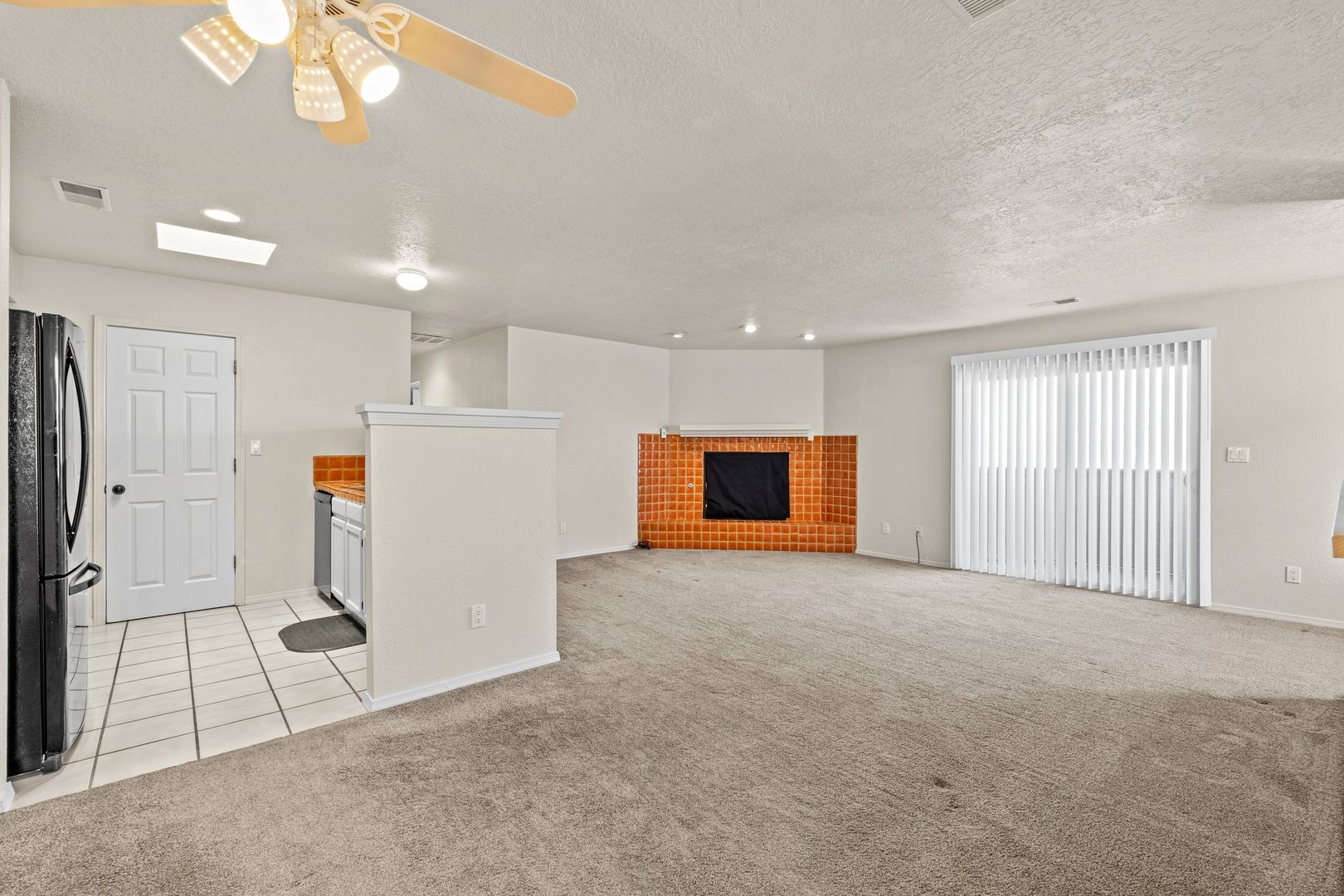 2900 Vista Del Rey # 11-D - Albuquerque - New Mexico - 2 bed, 2 bath rental property