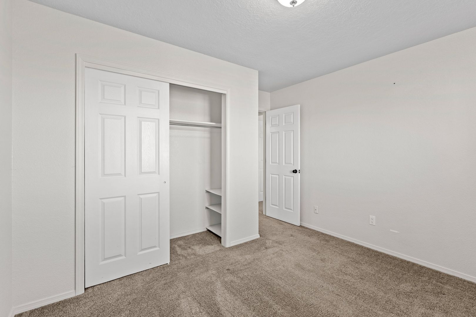 2900 Vista Del Rey # 11-D - Albuquerque - New Mexico - 2 bed, 2 bath rental property