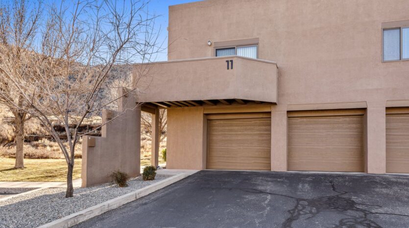 2900 Vista Del Rey # 11-D - Albuquerque - New Mexico - 2 bed, 2 bath rental property