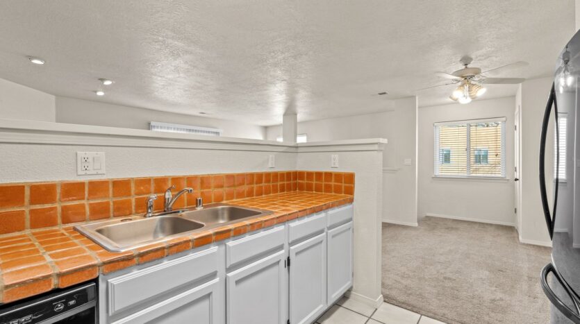 2900 Vista Del Rey # 11-D - Albuquerque - New Mexico - 2 bed, 2 bath rental property